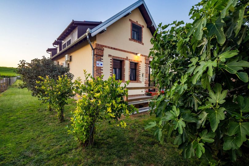 Villa Zora, Karanac