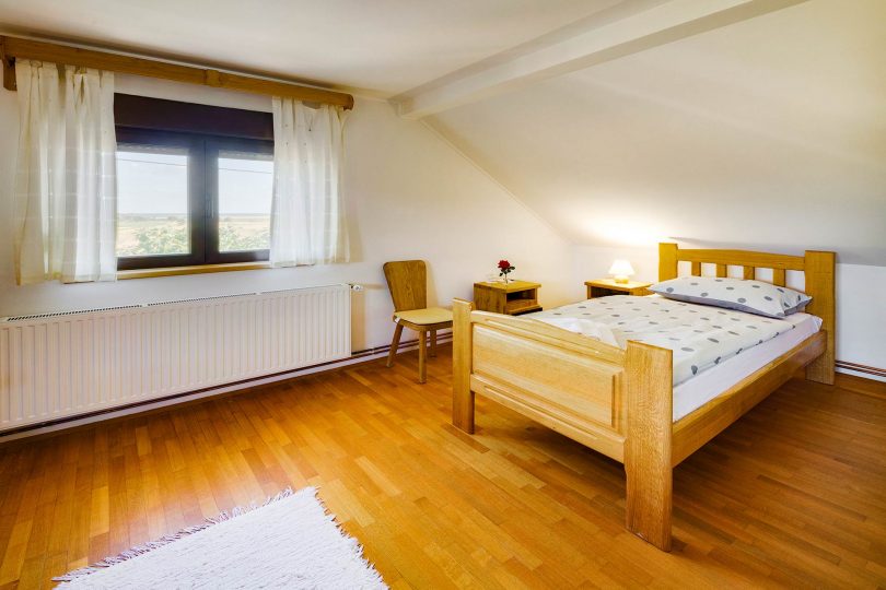 Villa Zora, Karanac