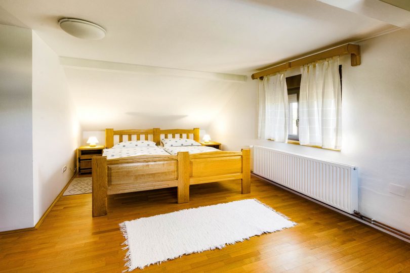 Villa Zora, Karanac